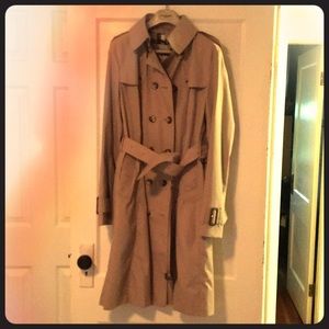 Burberry trench coat. Size 12 US. Never worn!
